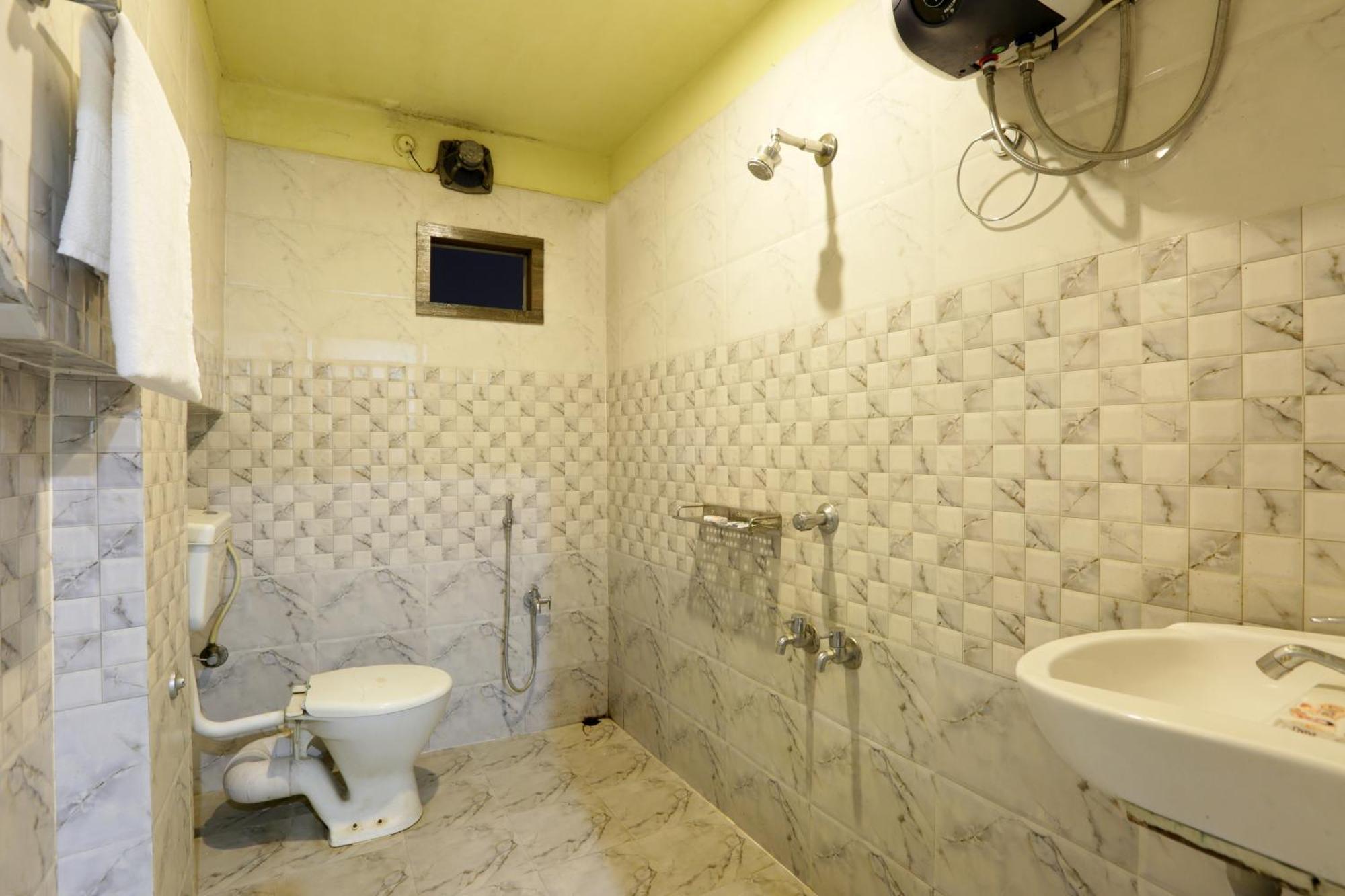 Hotel Dream City Guwahati Zewnętrze zdjęcie