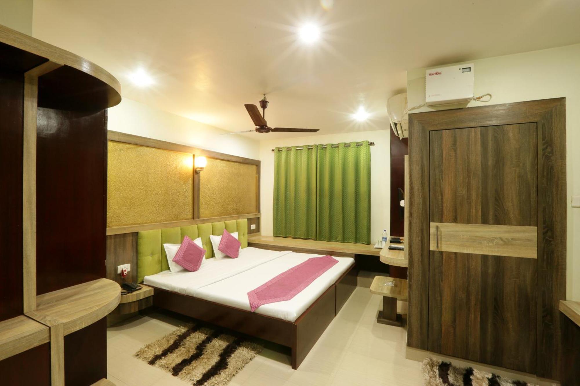 Hotel Dream City Guwahati Zewnętrze zdjęcie
